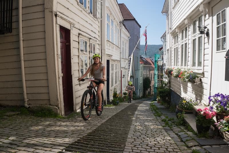 See Bergen from your bike